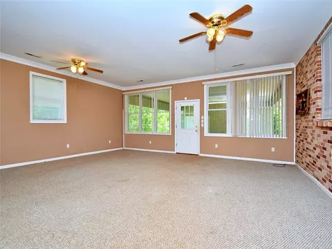200 Powers Dr, Easley, SC 29640 photo 24