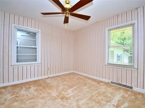 200 Powers Dr, Easley, SC 29640 photo 18