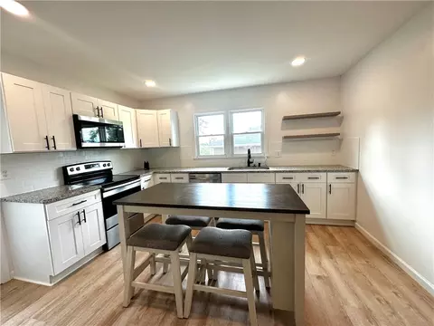 908 Mitchell Dr, Seneca, SC 29678 photo 22