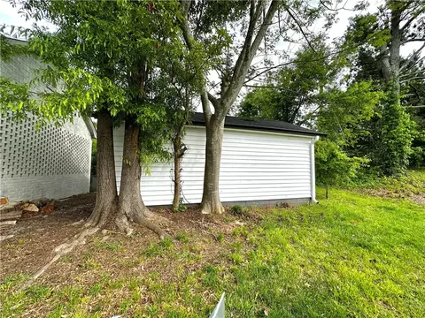 908 Mitchell Dr, Seneca, SC 29678 photo 23