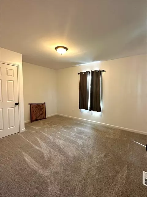 908 Mitchell Dr, Seneca, SC 29678 photo 11