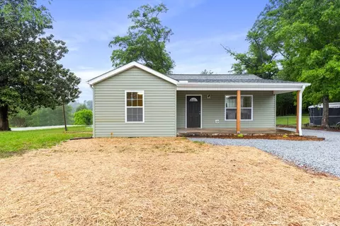 1514 S Oak St, Seneca, SC 29678