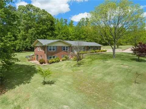 346 Furman L Smith Memorial Hwy, Central, SC 29630