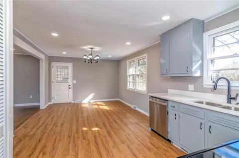 102 Astor St, Easley, SC 29642 photo 17