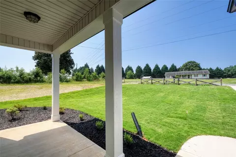 617 Spearman Rd, Pelzer, SC 29669 photo 5