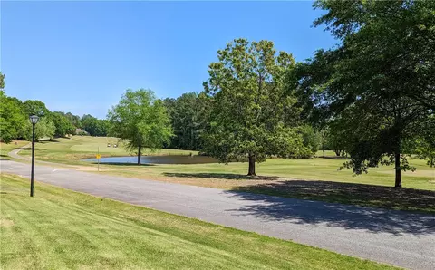 2425 Warriors Path, Anderson, SC 29621 photo 32