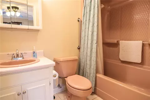 2425 Warriors Path, Anderson, SC 29621 photo 30