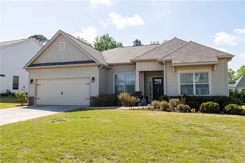125 Wildflower Rd, Easley, SC 29642