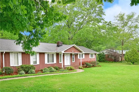 101 Longview Ter, Easley, SC 29642 photo 3