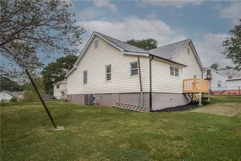 503 King St, Easley, SC 29640 photo 5