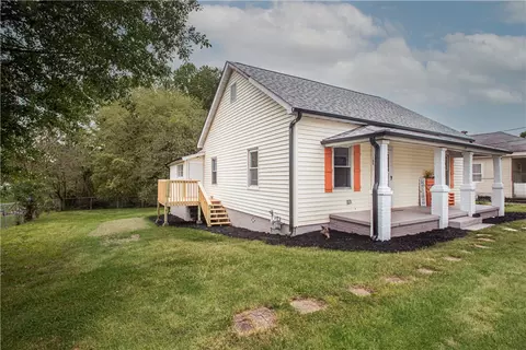 503 King St, Easley, SC 29640 photo 3