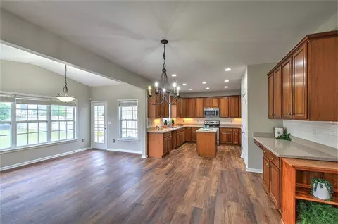 119 Berwick Ct, Easley, SC 29642 photo 21