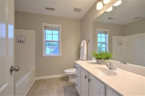 119 Berwick Ct, Easley, SC 29642 photo 35