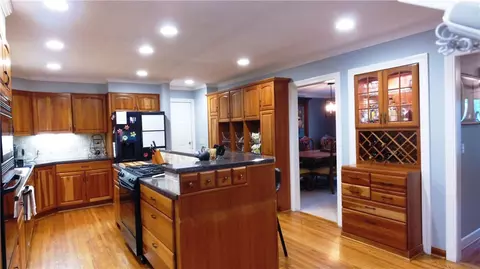 405 Perry Hill Rd, Easley, SC 29640 photo 11