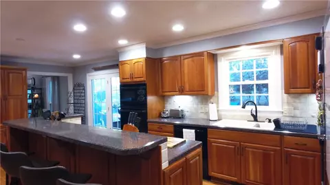 405 Perry Hill Rd, Easley, SC 29640 photo 13