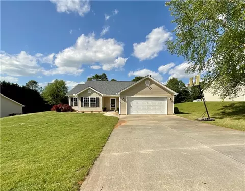120 Saint James Ct, Anderson, SC 29621
