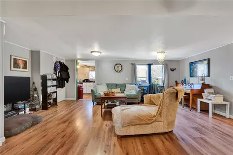 361 Lenhardt Rd, Easley, SC 29640 photo 8