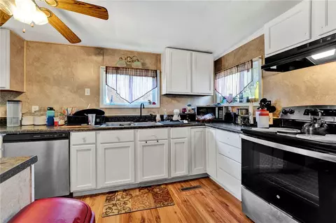 361 Lenhardt Rd, Easley, SC 29640 photo 9