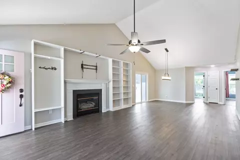 104 Magnolia Ln, Pendleton, SC 29670 photo 5