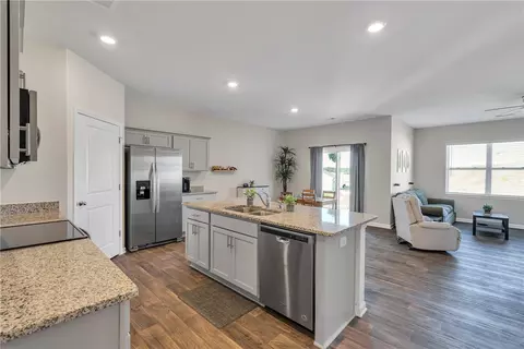 23 Karkinnen Ct, Pendleton, SC 29670 photo 3