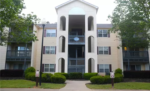 180 Wexford Dr #204, Anderson, SC 29621