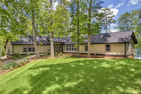 1529 Gaspe Blvd, Seneca, SC 29672