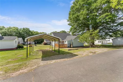 8 Brock St, Pelzer, SC 29669 photo 20