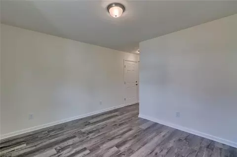 437 Seaborn Cir, Pendleton, SC 29670 photo 9
