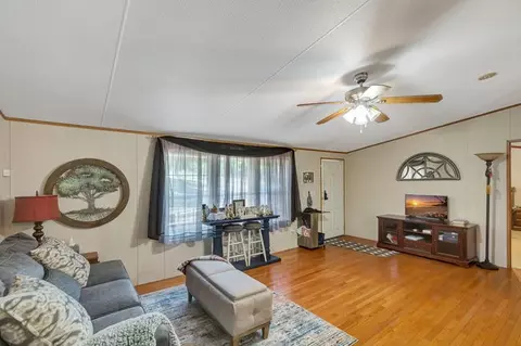 1018 Santee Dr, Walhalla, SC 29691 photo 2