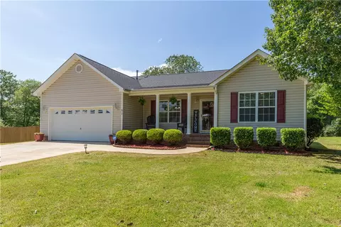 612 Hunters Ln, Anderson, SC 29625