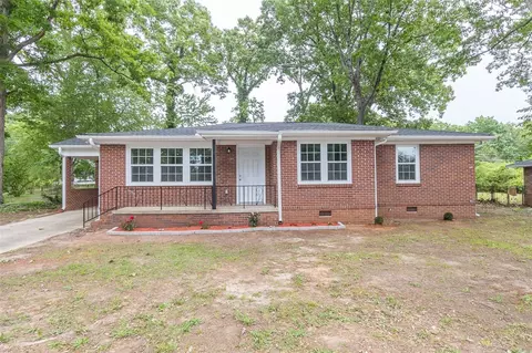 107 Gayland Dr, Anderson, SC 29621