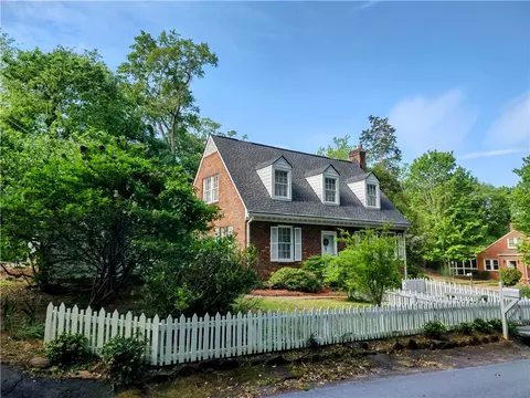 111 Hillcrest Ave, Clemson, SC 29631 photo 4