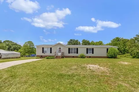 116 Sue Ella Ct, Townville, SC 29689