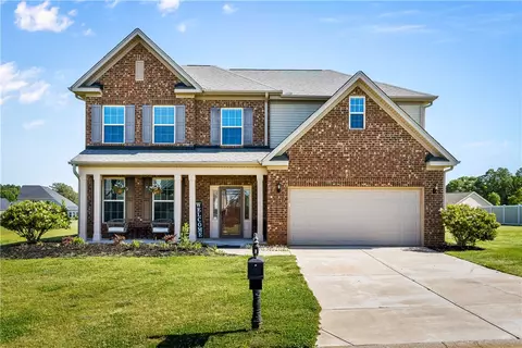 408 Majestic View Ct, Inman, SC 29349