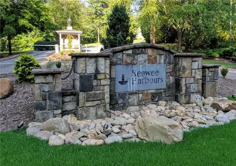125 Beacon Ridge Cir, Salem, SC 29676