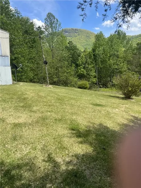 135 Rocky Bottom Church Rd, Sunset, SC 29685