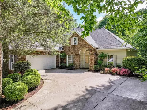 108 Winterbrook Cir, Seneca, SC 29678