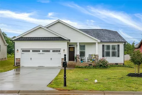 164 Norfolk Cir, Anderson, SC 29625