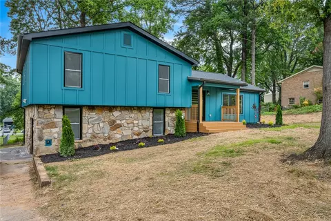 114 Kennedy St, Easley, SC 29642