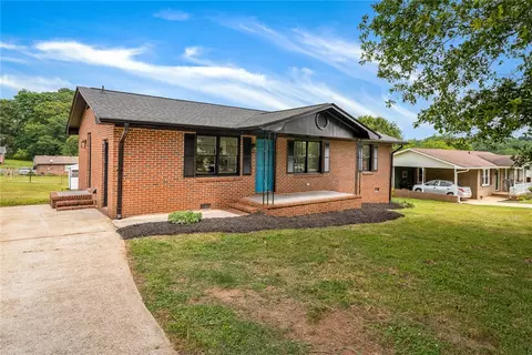 207 Range View Rd, Anderson, SC 29626 photo 3