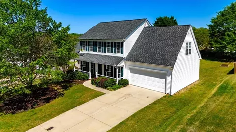 206 Crestwood Ct, Easley, SC 29642