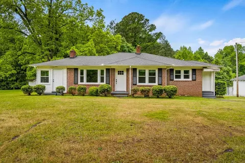 1288 Cedar Springs Rd, Abbeville, SC 29620