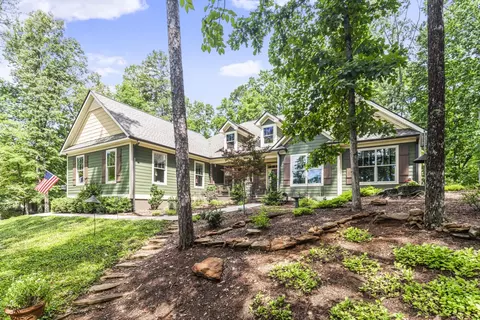 8 Foremast Dr, Salem, SC 29676