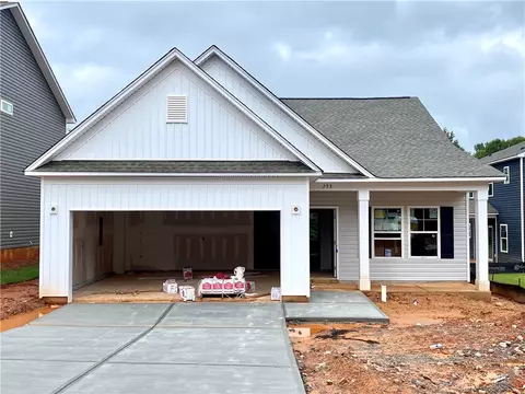253 Carvel Trl, Seneca, SC 29678