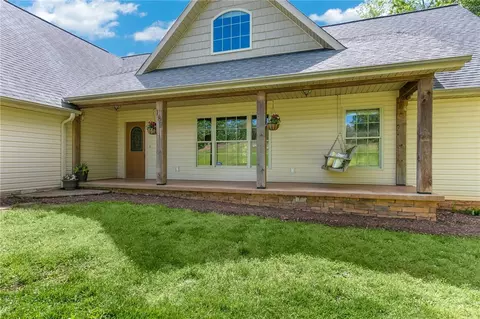 189 Windtree Rdg, Pickens, SC 29671 photo 4