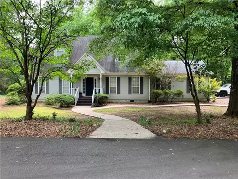 109 Shadowood Dr, Clemson, SC 29631