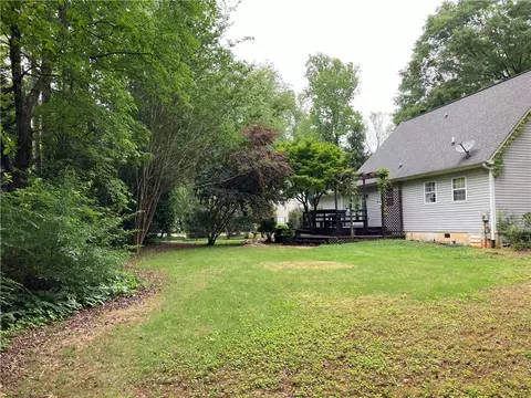109 Shadowood Dr, Clemson, SC 29631 photo 6