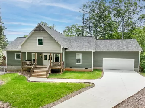 506 Turtlehead Dr, Salem, SC 29676