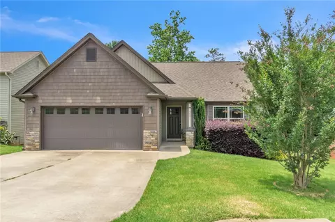 207 N Hamlet Ct, Moore, SC 29369