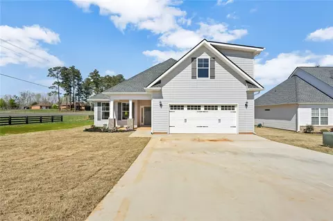 101 Carolina Dr, Piedmont, SC 29673